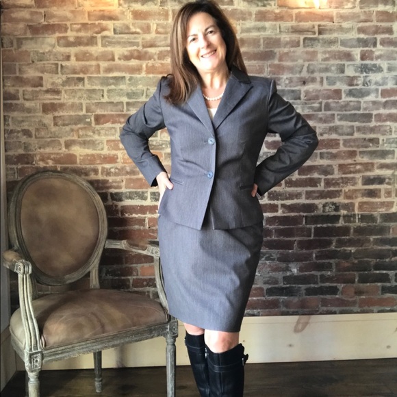 Calvin Klein Jackets & Blazers - 🌺🌸 HOST PICK 🌸🌺 Calvin Klein pinstriped su…